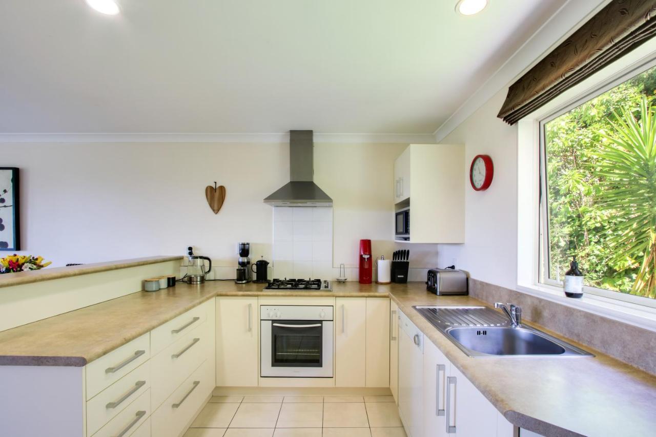 Onslow Views - Napier Holiday Home Exterior photo